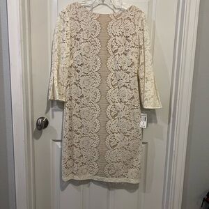 dressbarn Cream Lace Floral Skirt